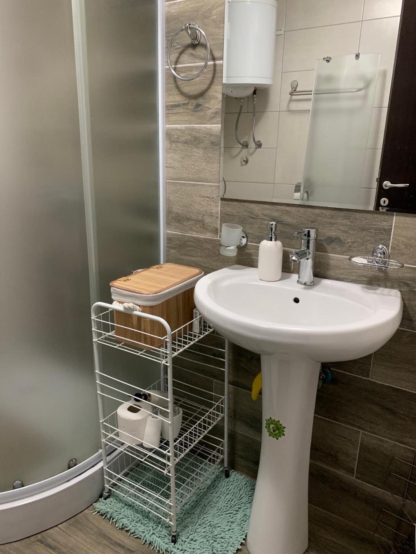 Beli Apartman U Zlatiborskim Konacima Bele Vode Bb Buitenkant foto